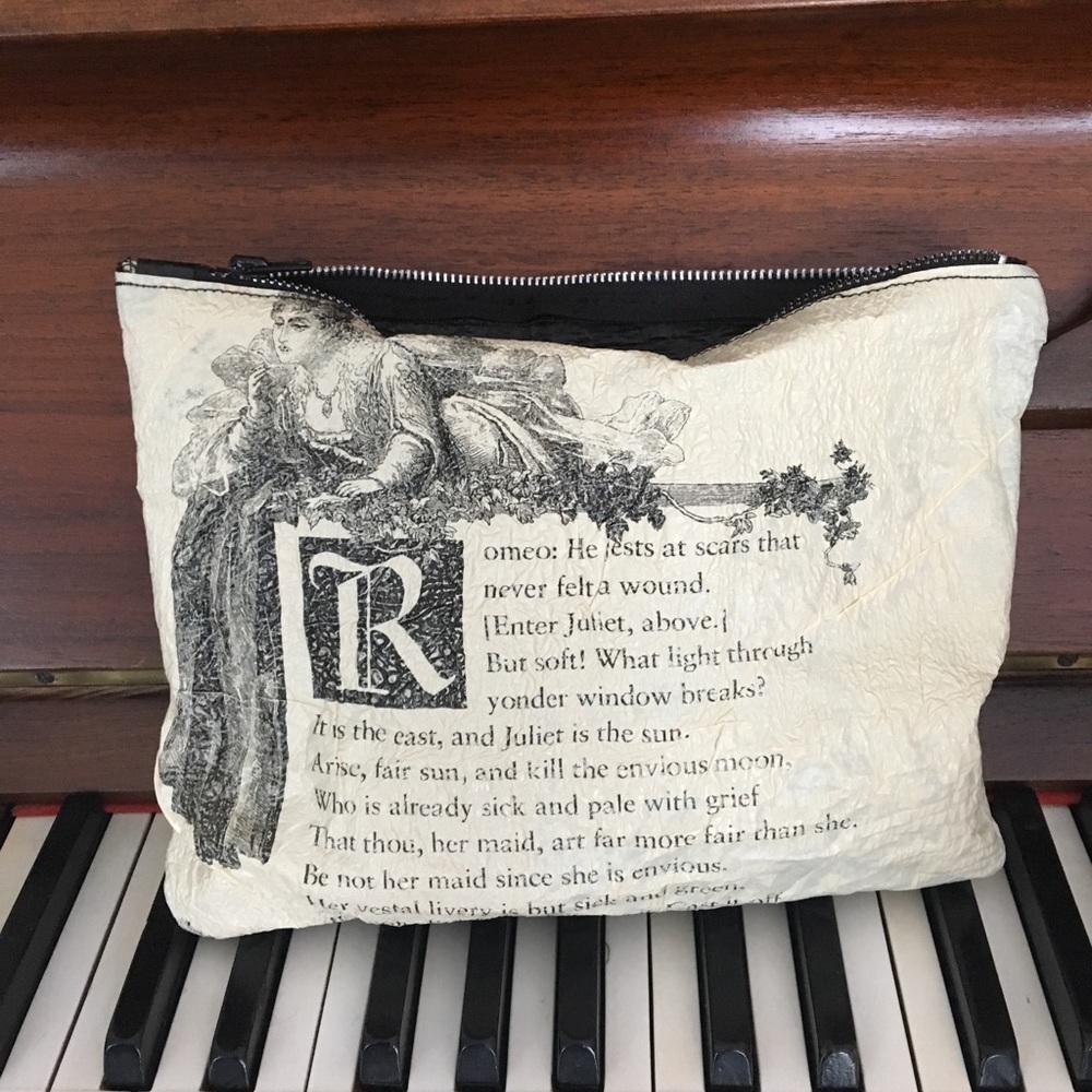 Pouch handmade • Recycled to be Re-loved